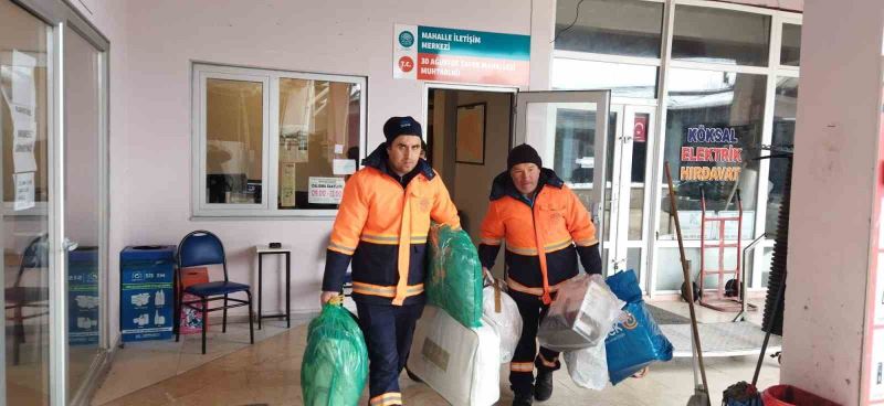 30 Ağustos Zafer Mahallesi’nden  deprem bölgesine yardım eli
