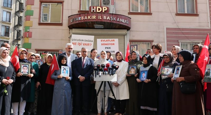 Aile ve Sosyal Hizmetler Bakanımız Göktaş Diyarbakır Annelerini Ziyaret Etti