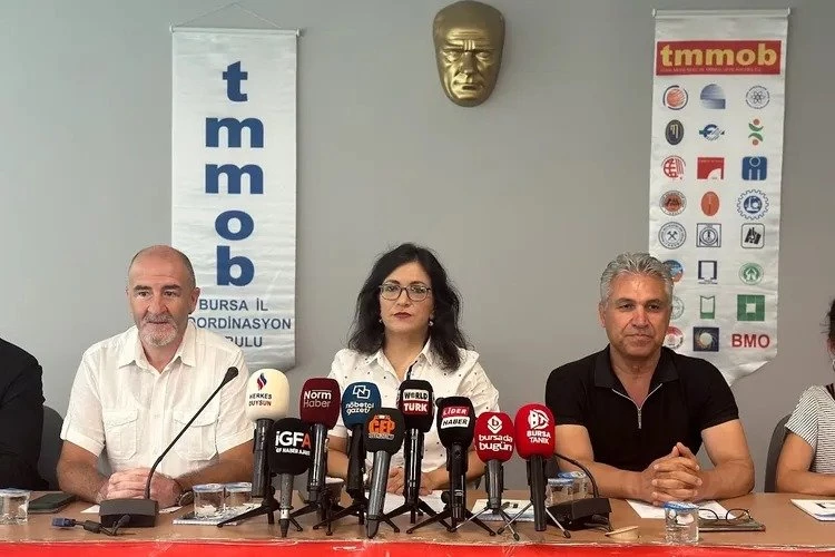 TMMOB ve İKK ‘Doğal ve Yapay Afetlere Karşı Tedbir Çağrısı’ yaptı