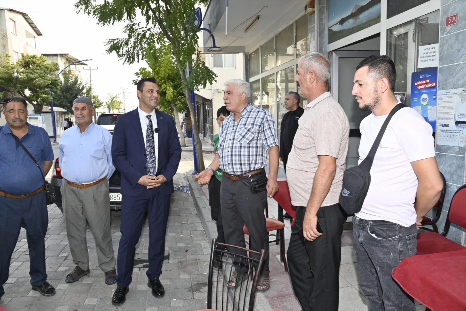 Halk Ekmeğin ilk satışlarını Başkan Zeyrek yaptı